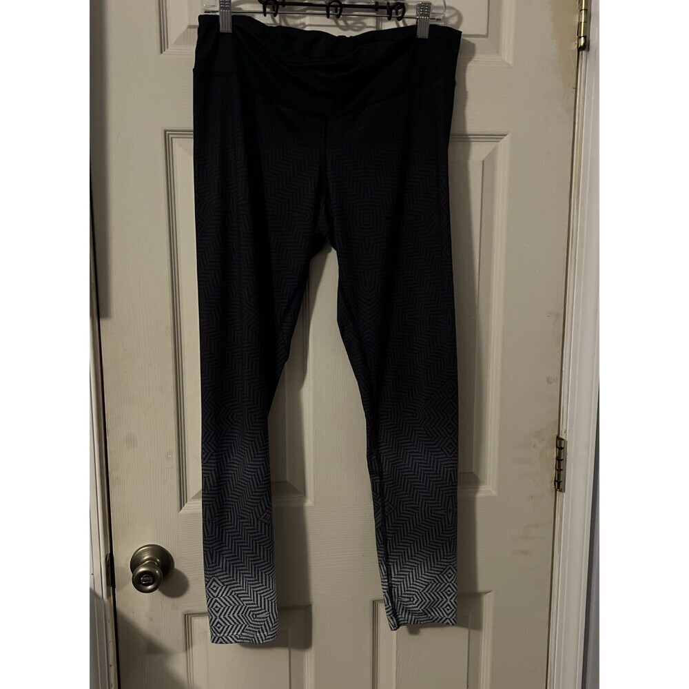 Champion Leggings  XL Black White WORKOUT Stretch